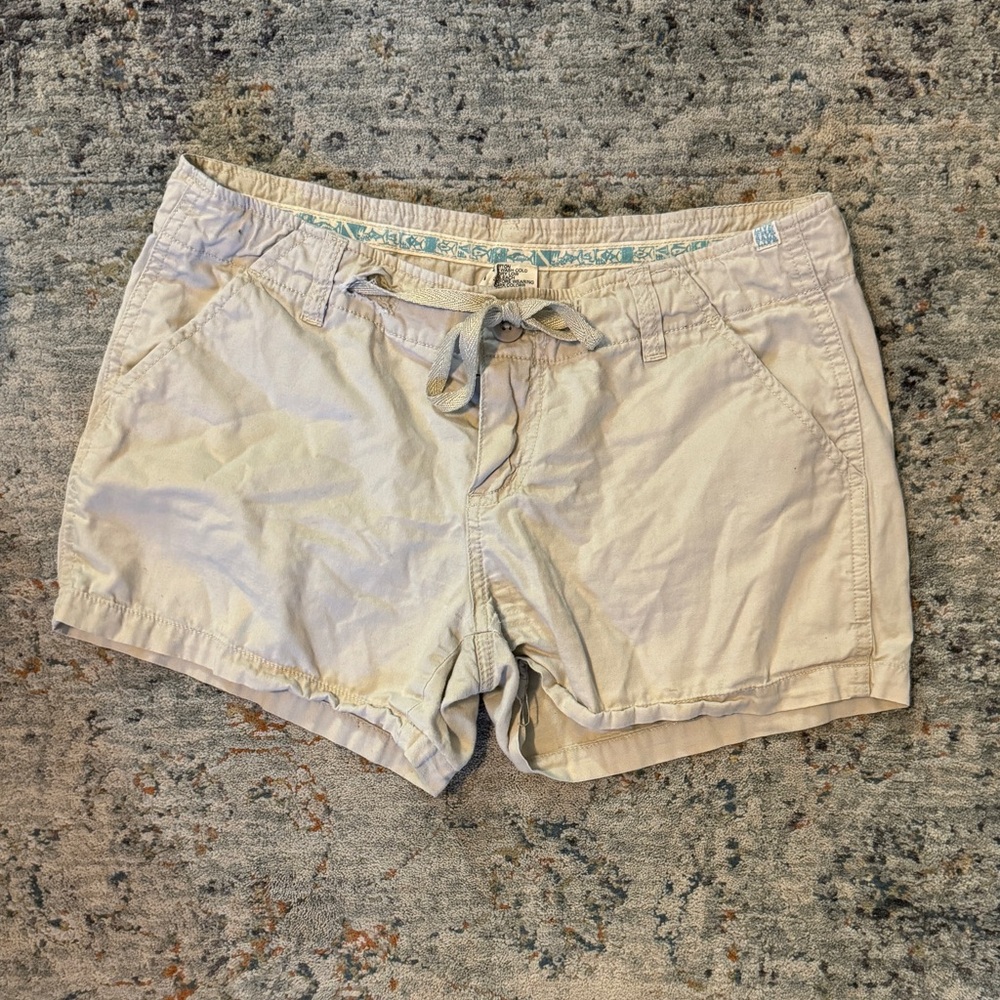 Salt Life Shorts 🤎